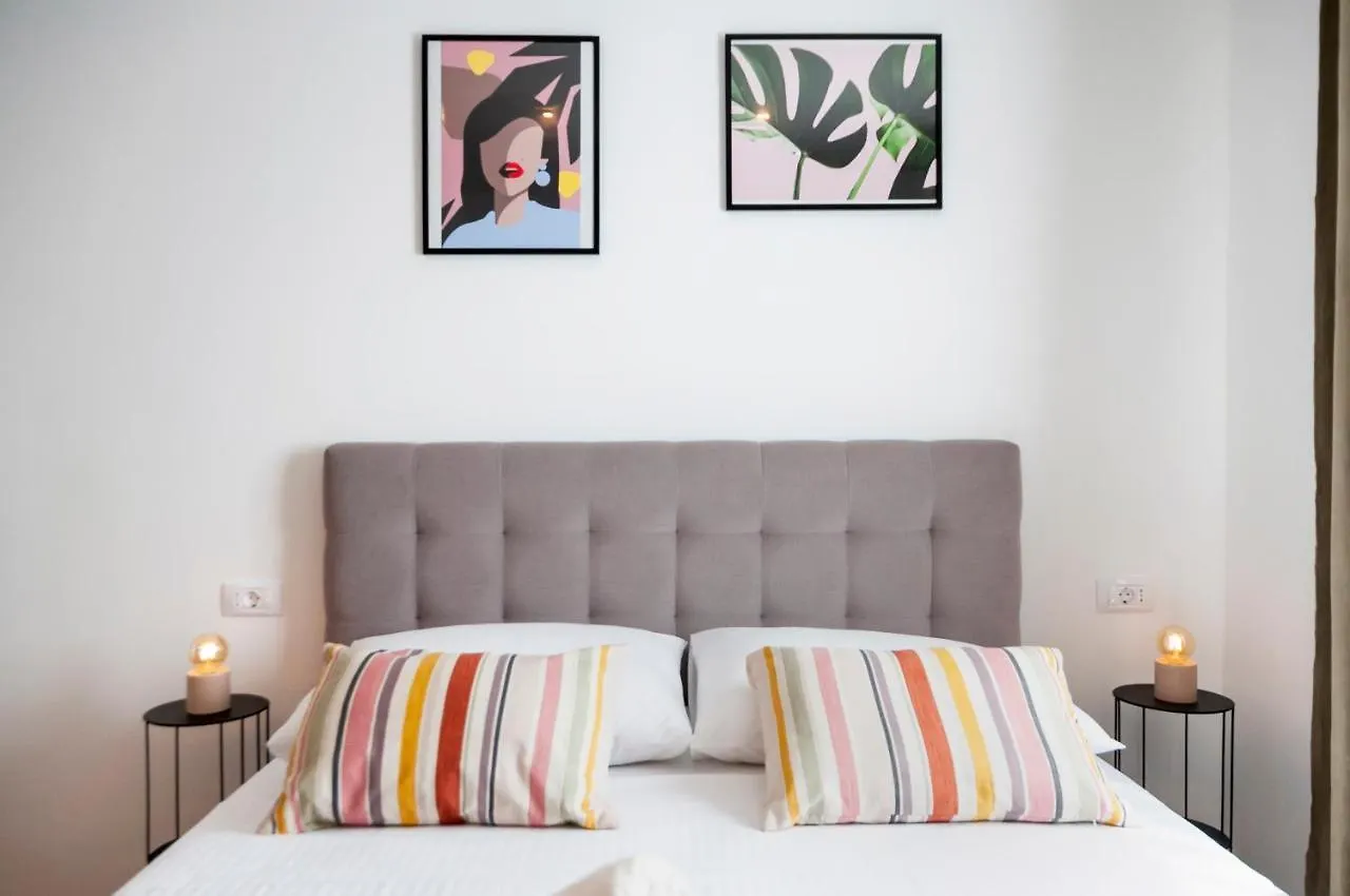 Jazz Rooms And Apartments